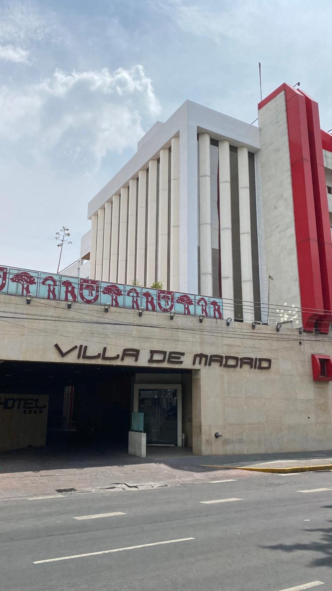 ホテル ヴィラ デ マドリード メキシコシティ エクステリア 写真